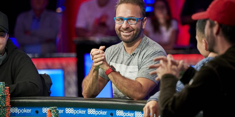 Daniel Negreanu là ai?