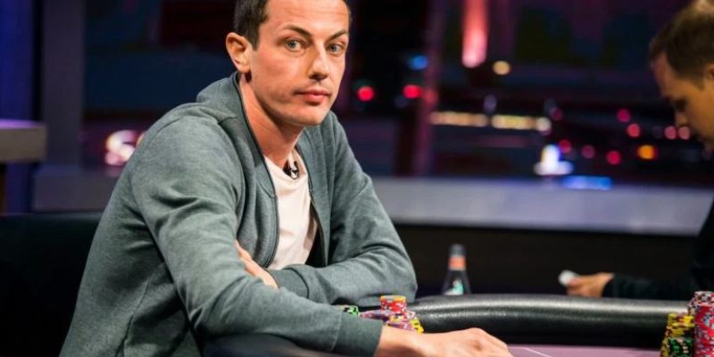 Lý giải về cái tên “Durrrr” - Tom Dwan